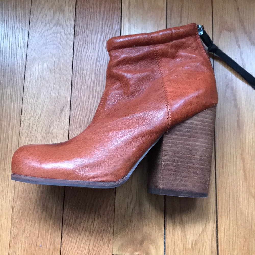 Jeffrey Campbell Boots - Picture 2 of 6
